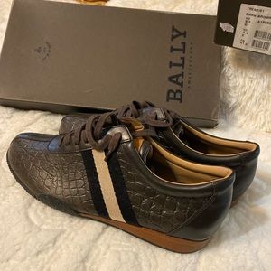 Men Ballys worn once so stylish